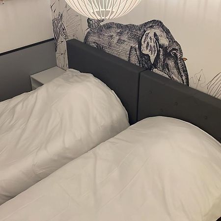 Appartement Luxueux Climatise Avec Terrasse, 6 Couchages - 17Eme Arrondissement De Paris Клиши Экстерьер фото