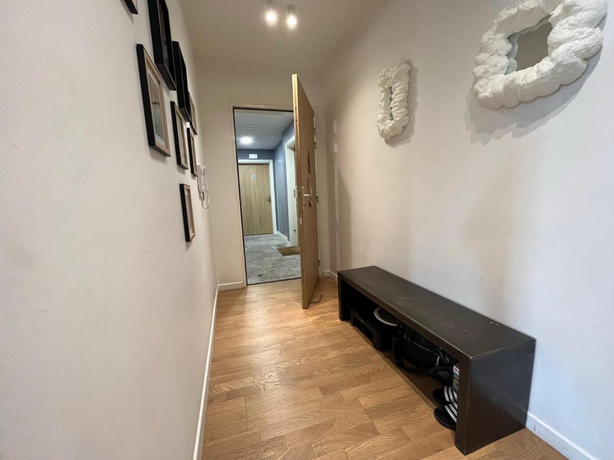 Appartement Luxueux Climatise Avec Terrasse, 6 Couchages - 17Eme Arrondissement De Paris Клиши Экстерьер фото