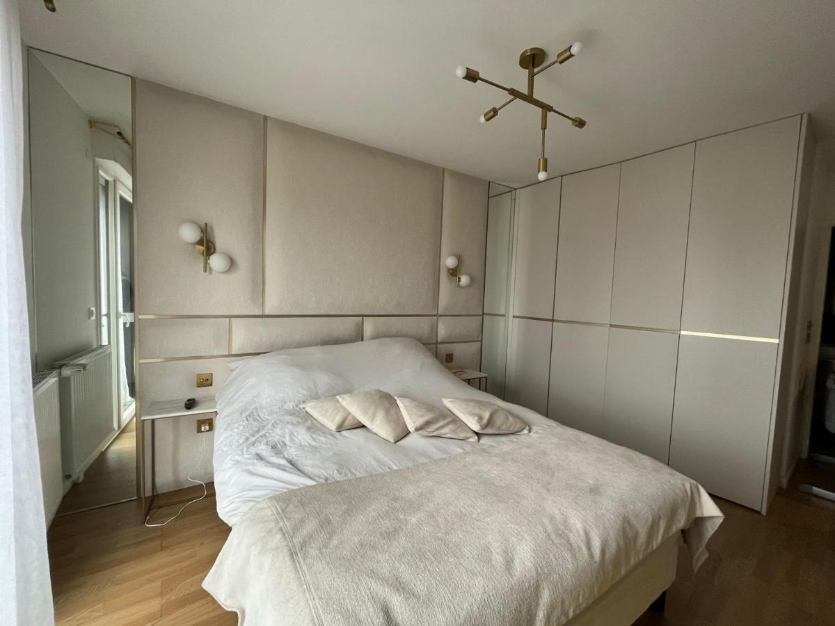 Appartement Luxueux Climatise Avec Terrasse, 6 Couchages - 17Eme Arrondissement De Paris Клиши Экстерьер фото