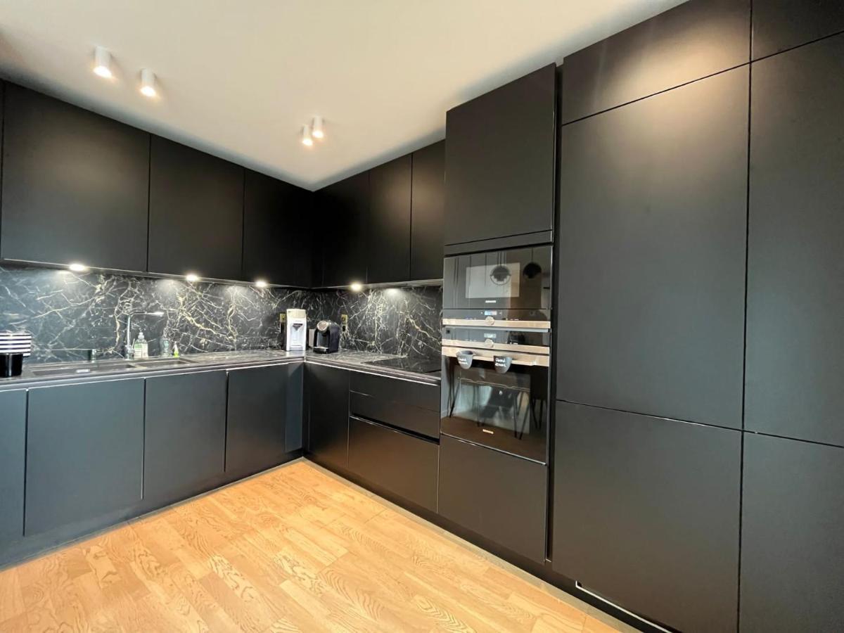Appartement Luxueux Climatise Avec Terrasse, 6 Couchages - 17Eme Arrondissement De Paris Клиши Экстерьер фото